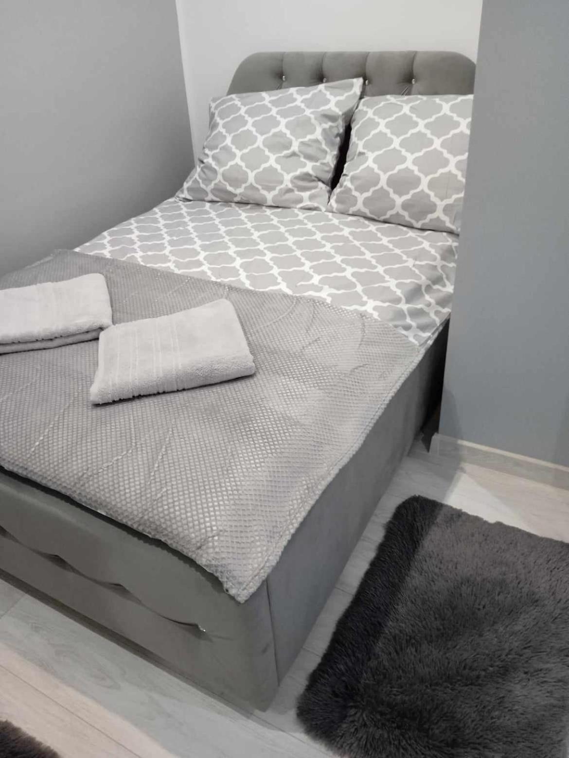 Komfortowy Apartament U Baltazara Duszniki Zdrój Kültér fotó